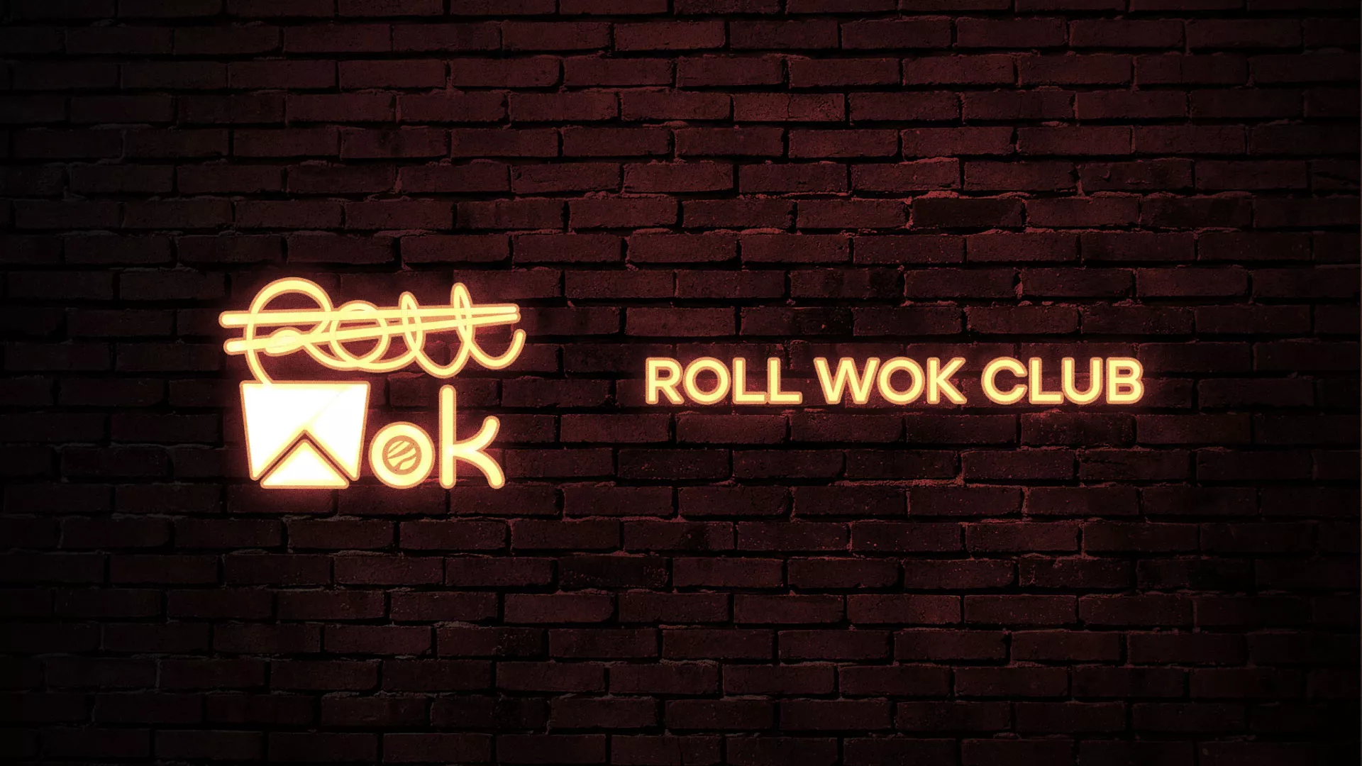 Разработка логотипа суши-бара «Roll Wok Club» в Кимовске